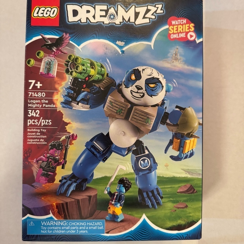 LEGO DREAMZzz Logan the Mighty Panda Animal Toy